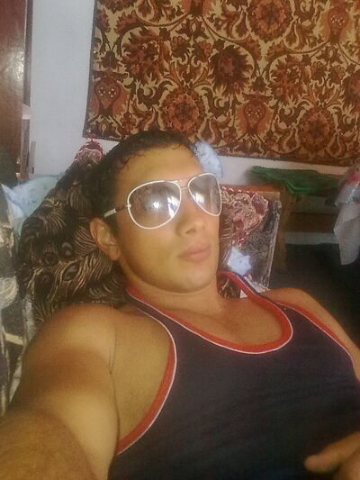  ,   Maksim, 34 ,   ,   , c , 