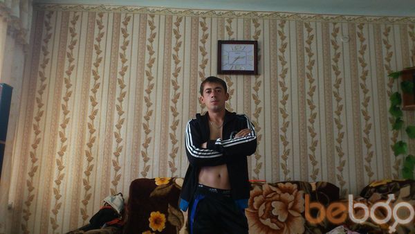  ,   Vlad, 40 ,   