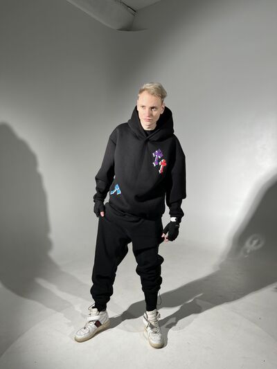  ,   Zer, 28 ,   ,   , 