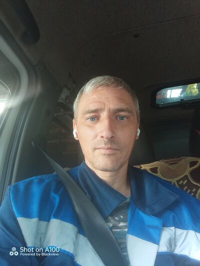  ,   Ivan, 40 ,   ,   