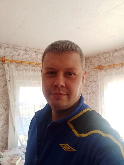  ,   Ruslan, 37 ,   ,   
