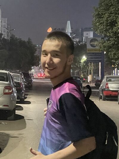  ,   Hassan, 25 ,   ,   