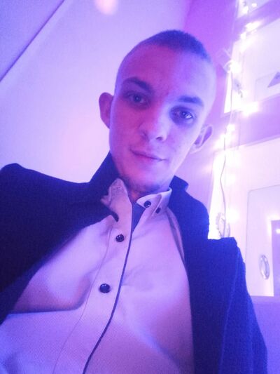  ,   Zahar, 25 ,  