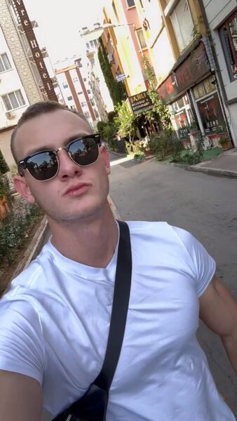  ,   Dima, 27 ,   ,   