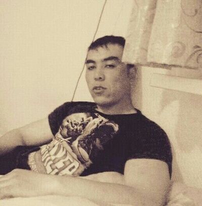  ,   Shokhrukh, 32 ,   ,   