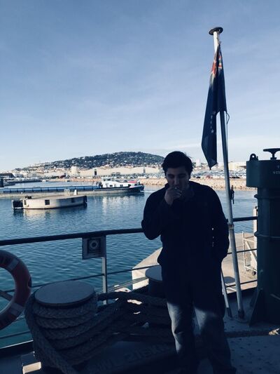  ,   Nikoo, 27 ,  
