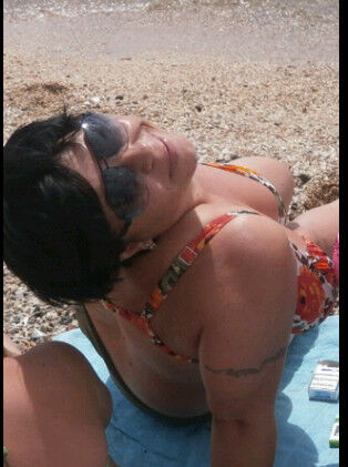  ,   Marina, 49 ,   ,   , c 