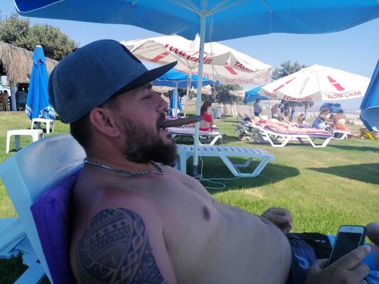  ,   Marus, 36 ,   ,   