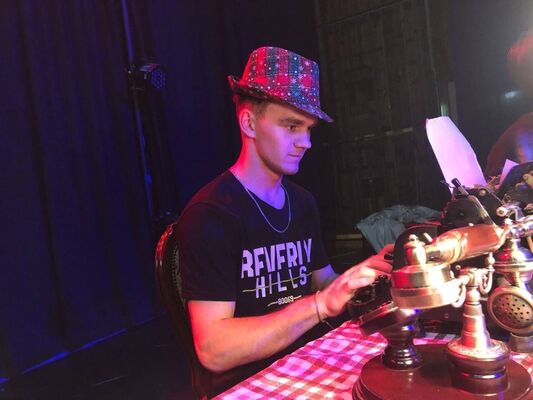  ,   , 22 ,   ,   , c 