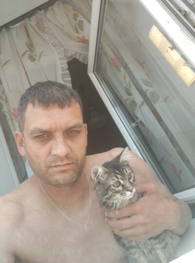  ,   Denis, 35 ,   ,   , c 
