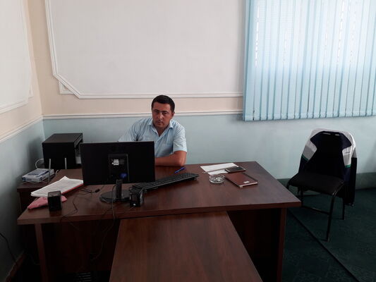  ,   Ruslan, 38 ,   ,   , c 