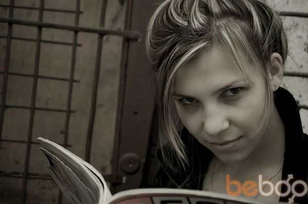  ,   Elena, 34 ,   