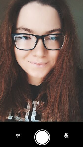  ,   Julia, 30 ,   ,   