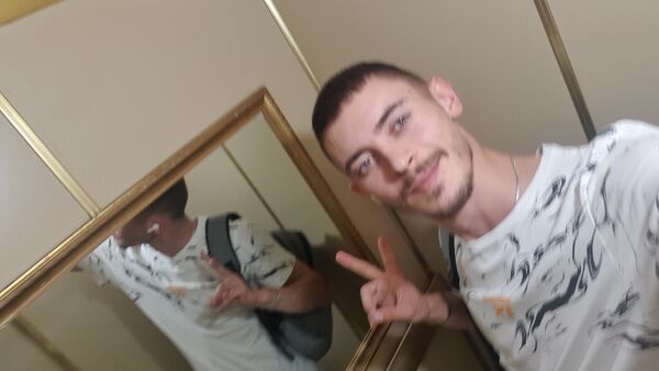  King George,   , 28 ,   ,   