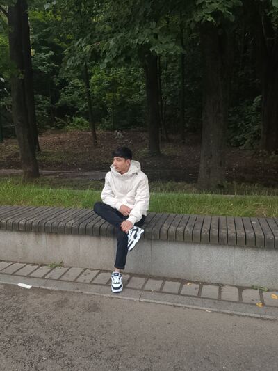  ,   Ali, 22 ,   ,   