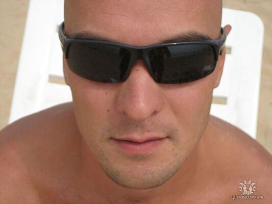  ,   Alex, 47 ,   