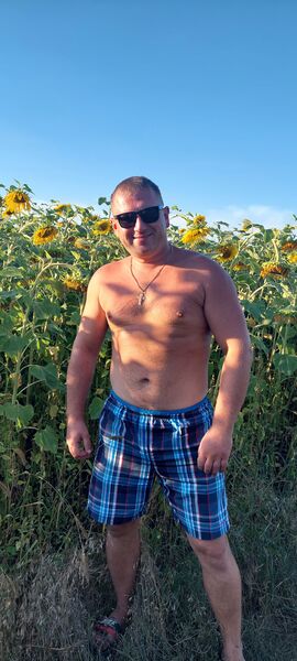  ,   Nikolay, 38 ,   ,   