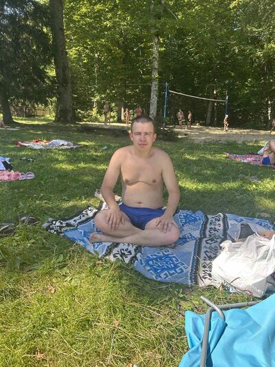  ,   Maxim, 23 ,   ,   