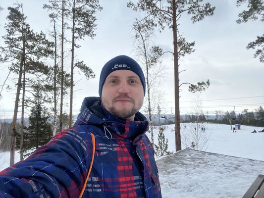  ,   Vadim, 33 ,  