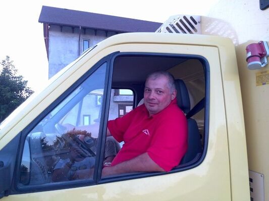  Mountain View,   , 55 ,   