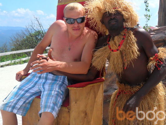  ,   Denis, 39 ,   