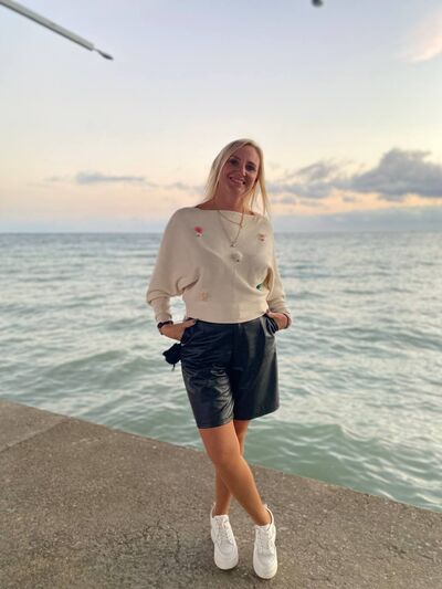  ,   , 47 ,   c 
