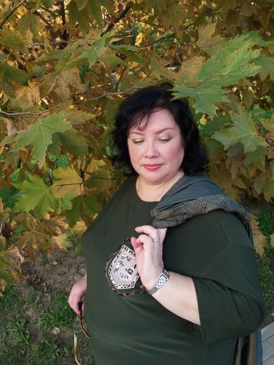  ,   Marina, 54 ,     , c 