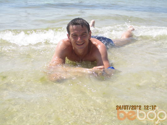  ,   Serge, 42 ,   