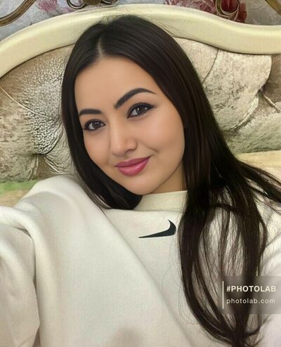  ,   Elena, 37 ,   ,   
