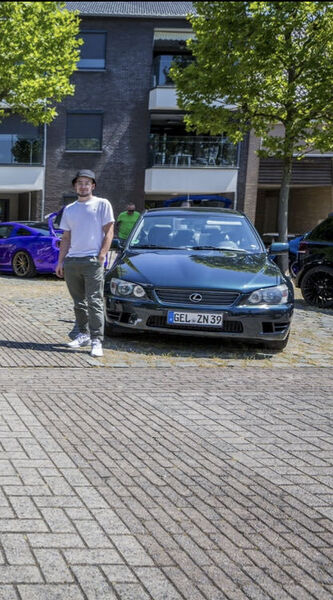  Geldern,   Nikita, 22 ,   ,   , 