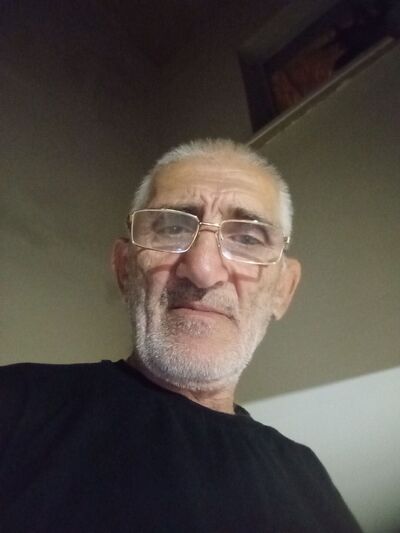   ,   Armen, 65 ,   ,   