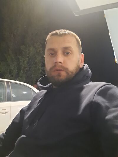  ,   Tudor, 35 ,   ,   