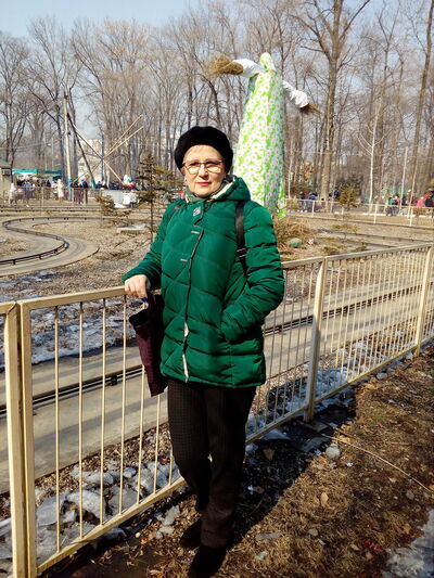  ,   Elena, 63 ,   ,   , c 