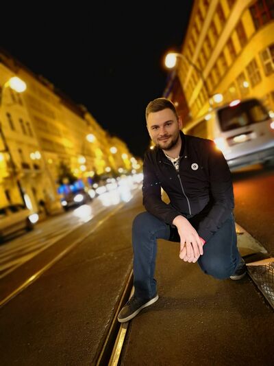  ,   Max, 34 ,   ,   