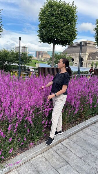  ,   Galina, 51 ,   c 