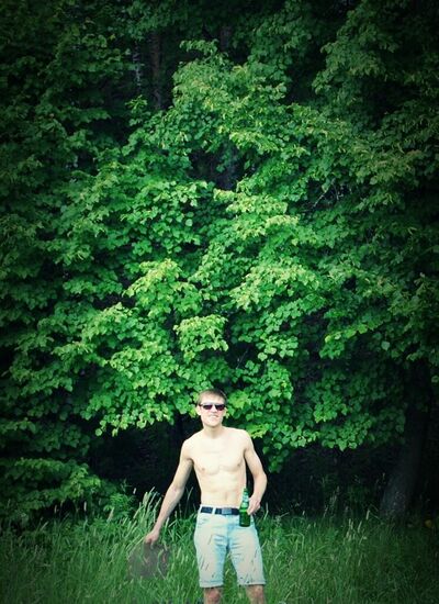  ,   Leo, 37 ,   ,   , c 