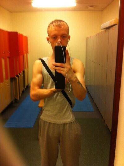  ,   Eduard M, 35 ,   ,   , c , 