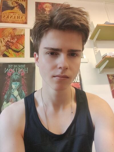  ,   Alex, 22 ,     , c , 