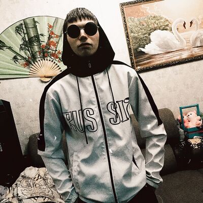  -,   , 21 ,   