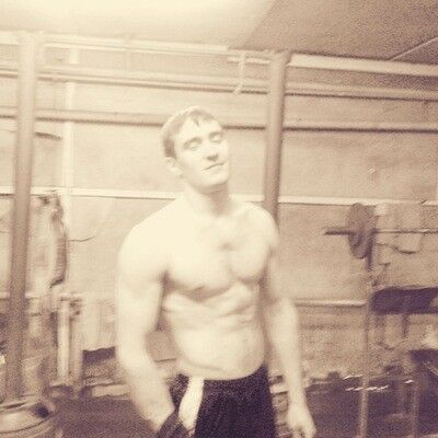  ,   Aleksandr, 32 ,   