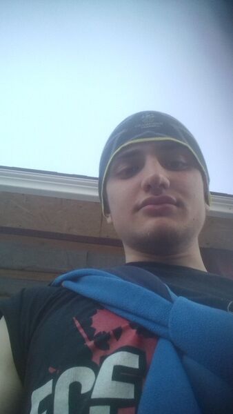  ,   Amir, 25 ,   ,   , c 
