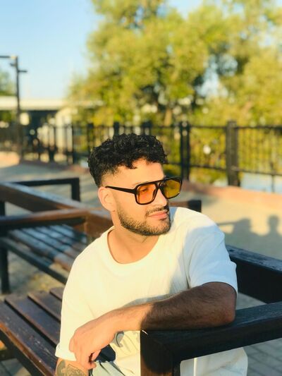  ,   Maro, 23 ,   ,   