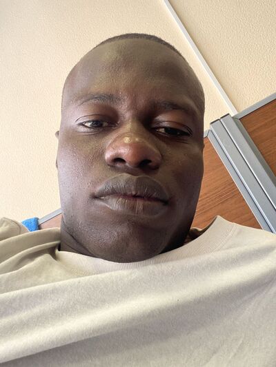  -,   Happy One, 37 ,   ,   , c , 