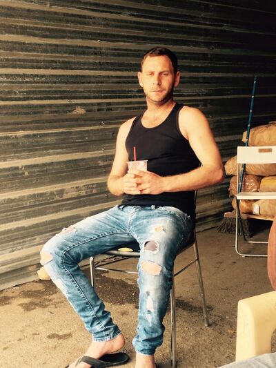  ,   Dimon, 43 ,   ,   