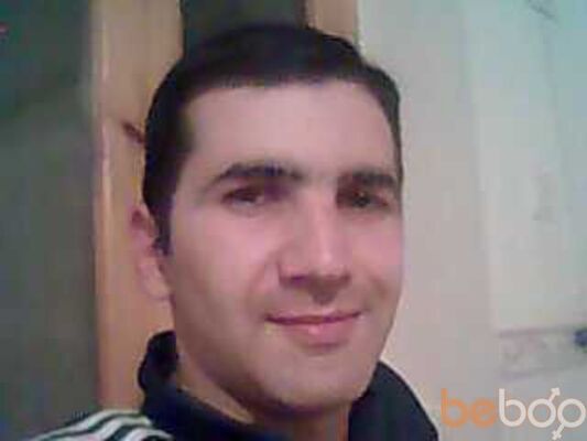  ,   Huseyn, 40 ,  