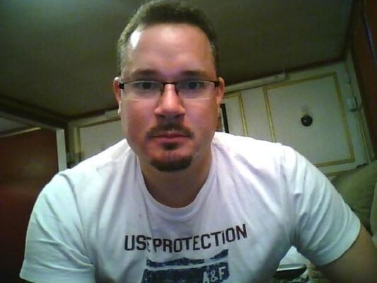 ,   Max Miller, 49 ,     , c 