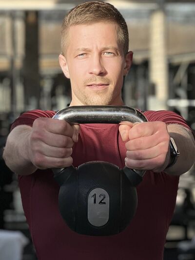  ,   Sergei, 33 ,   ,   