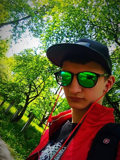  ,   Alex, 25 ,   ,   , c 