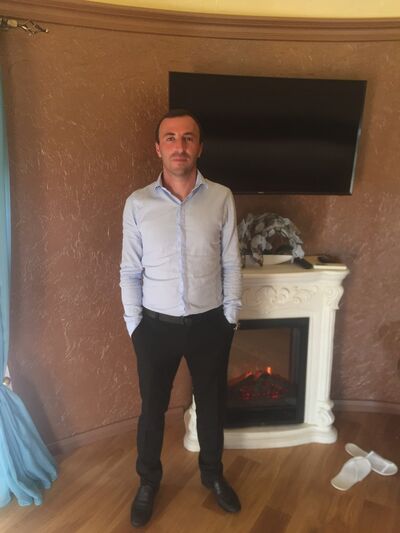  ,   Max, 37 ,   