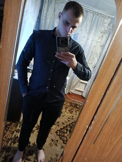  ,   Rinat, 22 ,   ,   , c , 